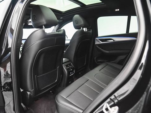 Used 2025 BMW X4 xDrive30i image 29