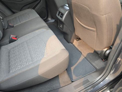 Used 2022 Chevrolet Equinox LT AWD/4WD image 39