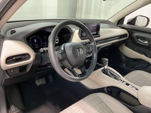 Certified 2024 Honda HR-V LX image 17