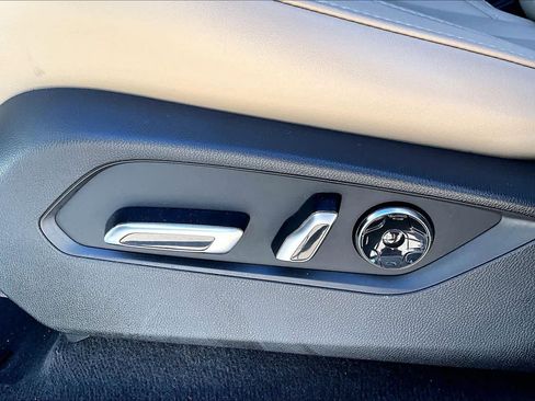 Used 2025 Acura MDX FWD w/ Technology Package image 32