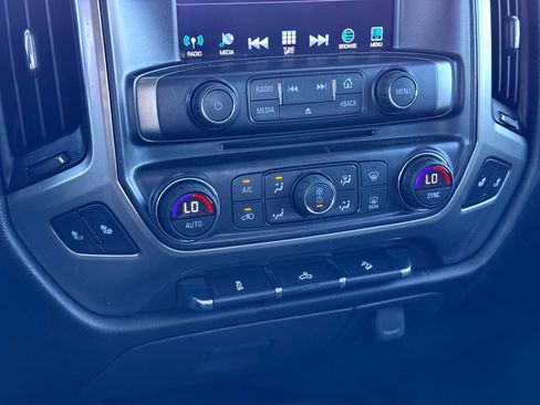 Used 2018 Chevrolet Silverado 1500 LT w/ All Star Edition image 24