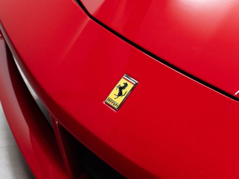 Used 2018 Ferrari 488 GTB RWD image 68