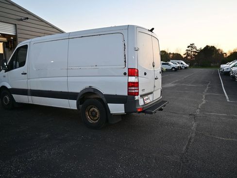 Used 2017 Mercedes-Benz Sprinter 144 Cargo image 26
