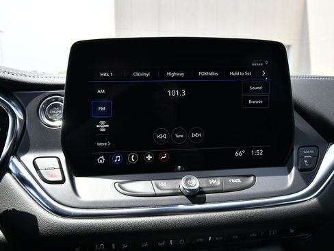 Used 2025 Chevrolet Blazer LT AWD/4WD image 26