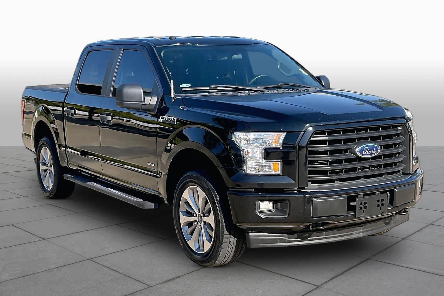 Used 2017 Ford F150 XL w/ Equipment Group 101A Mid AWD/4WD image 3