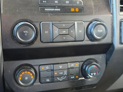 Used 2021 Ford F250 XL w/ Power Equipment Group RWD image 25