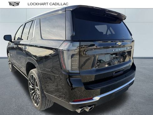 Used 2025 Chevrolet Tahoe High Country image 11