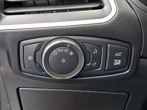 Certified 2022 Ford Edge SEL w/ Convenience Package image 25