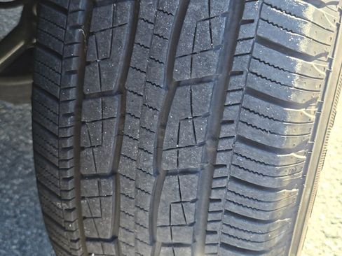 Used 2024 Toyota Tacoma TRD Sport image 5