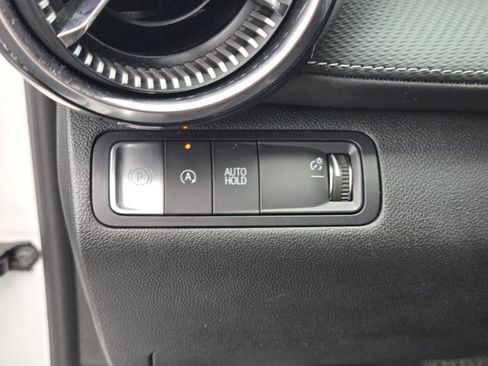 Used 2025 Chevrolet Equinox LT FWD image 24
