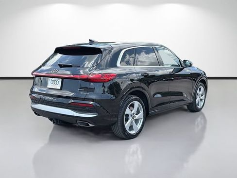 Used 2025 Audi Q5 Prestige AWD/4WD image 3