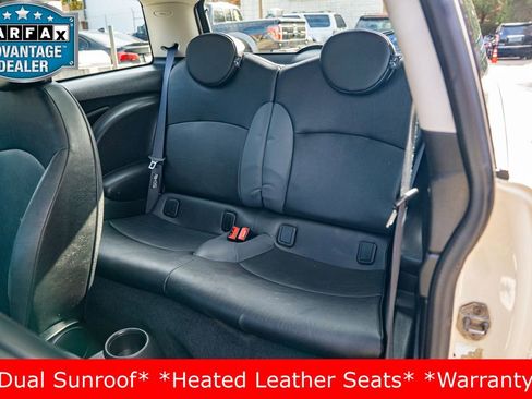 Used 2010 MINI Cooper Hardtop image 17