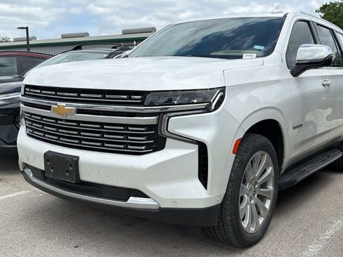Used 2023 Chevrolet Tahoe Premier w/ Advanced Technology Package AWD/4WD image 15