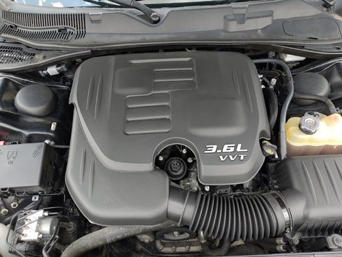 Used 2019 Dodge Challenger SXT RWD image 30