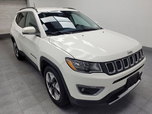 Used 2020 Jeep Compass Limited FWD image 13