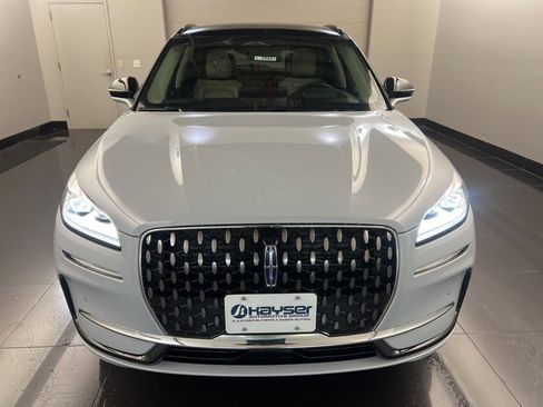 Used 2025 Lincoln Corsair Grand Touring w/ Equipment Group 302A image 2