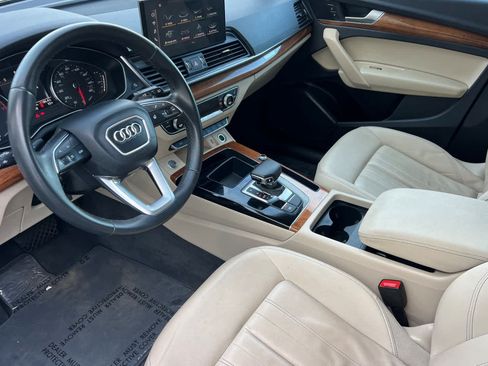 Used 2023 Audi Q5 2.0T Premium AWD/4WD image 11