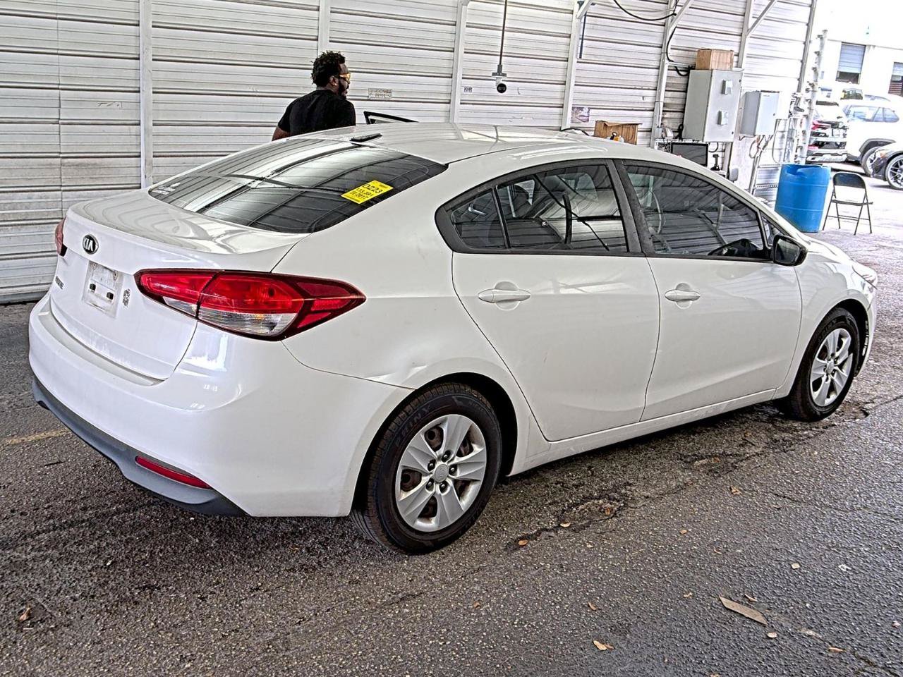 Used 2017 Kia Forte LX w/ LX Popular Package FWD image 3