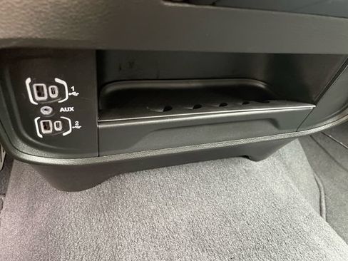 Used 2026 RAM 2500 Big Horn AWD/4WD image 34
