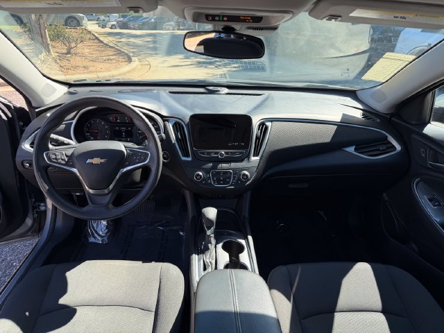 Used 2024 Chevrolet Malibu LT FWD image 19