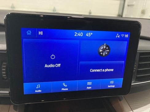 Used 2023 Ford Explorer XLT w/ Equipment Group 202A image 28