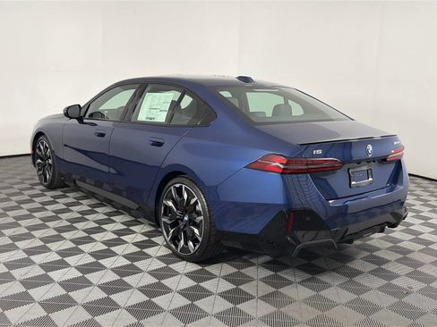 New 2026 BMW i5 eDrive40 w/ M Sport Package image 7