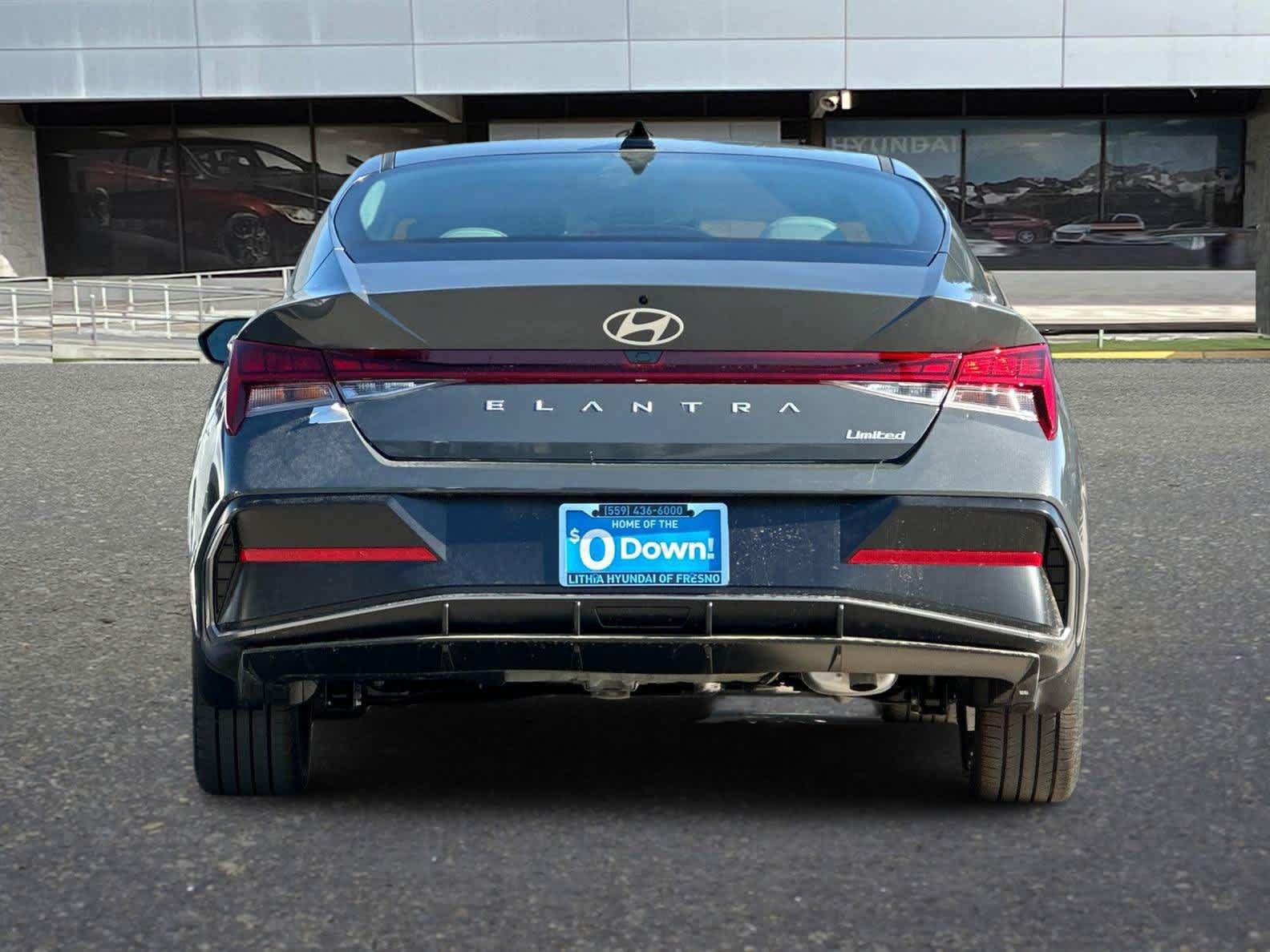 Used 2026 Hyundai Elantra Limited FWD image 8