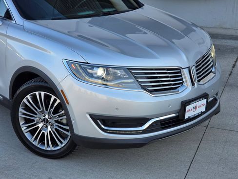 Used 2016 Lincoln MKX Reserve w/ Technology Package FWD image 44