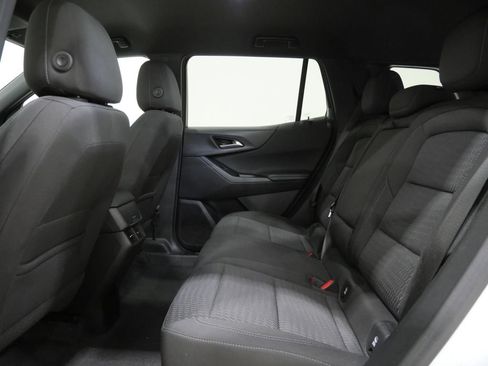 Used 2025 Chevrolet Equinox LT FWD image 23