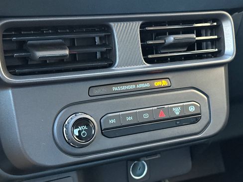 New 2026 Ford Maverick XL image 18