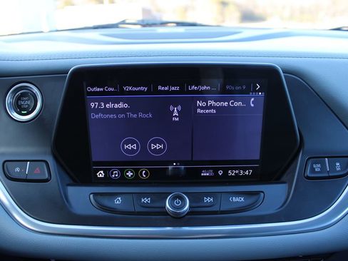 Used 2020 Chevrolet Blazer LT image 19