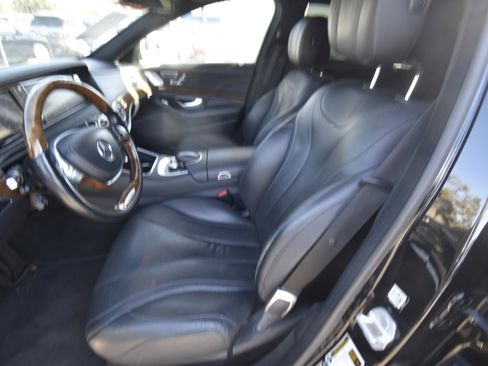 Used 2014 Mercedes-Benz S 550 Sedan image 2