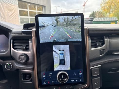 Used 2024 Ford F150 Lightning Lariat image 24