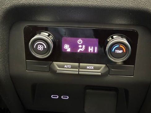 New 2026 Buick Enclave Preferred w/ Power Package image 7