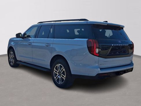 Certified 2025 Ford Expedition Max Active AWD/4WD image 4