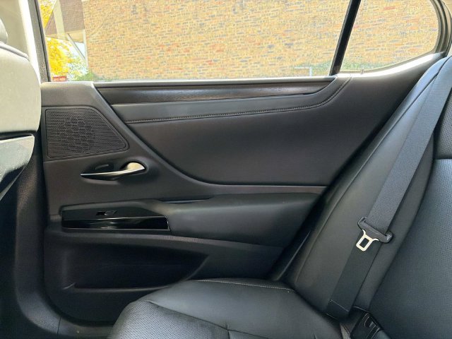 Certified 2023 Lexus ES 350 w/ Premium Package FWD image 14