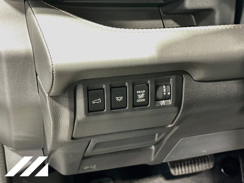 New 2027 Subaru Ascent Limited Bronze AWD/4WD image 10