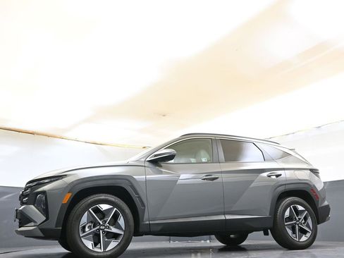 Certified 2025 Hyundai Tucson SEL image 38