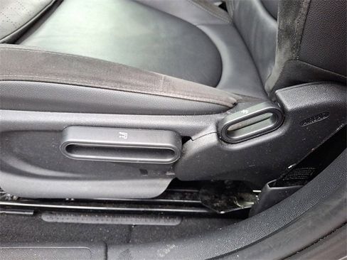 Certified 2023 MINI Cooper Clubman S w/ Signature Upholstery Package image 15