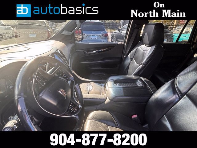 Used 2018 Cadillac Escalade Platinum RWD image 36