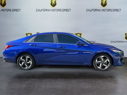 Used 2021 Hyundai Elantra Limited w/ Cargo Package image 4