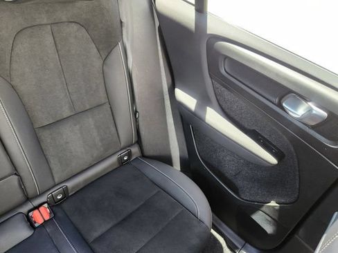 Certified 2023 Volvo C40 P8 Recharge Ultimate AWD/4WD image 17