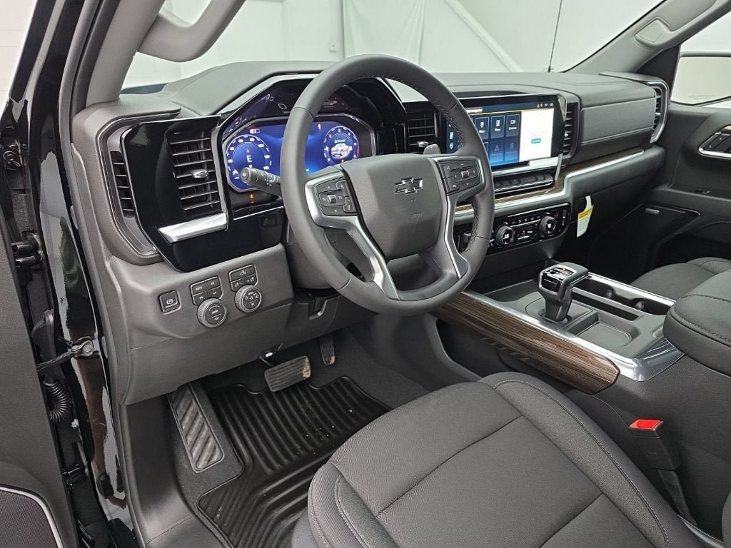 New 2026 Chevrolet Silverado 1500 RST w/ Convenience Package II AWD/4WD image 17