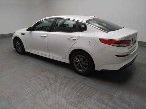 Used 2020 Kia Optima LX image 3