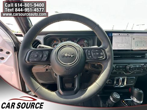 Used 2024 Jeep Wrangler Sport AWD/4WD image 11