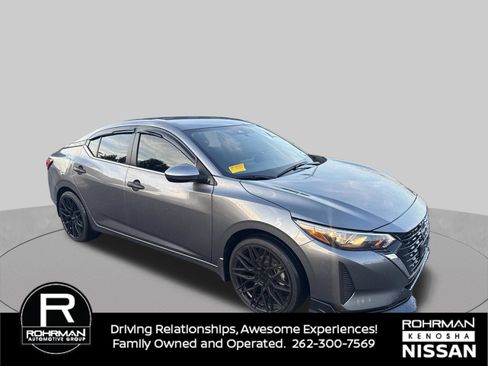 Used 2025 Nissan Sentra S w/ Trunk Package FWD image 8