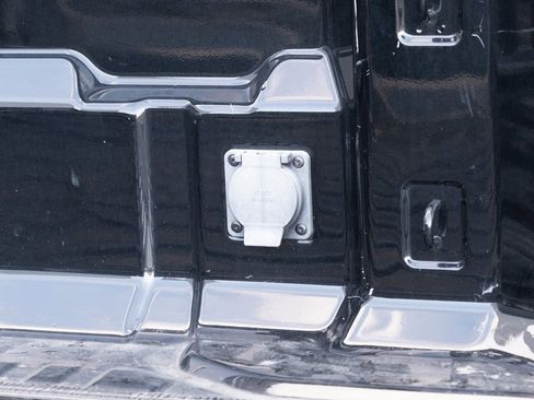 Used 2023 GMC Canyon Elevation w/ Convenience Package image 19