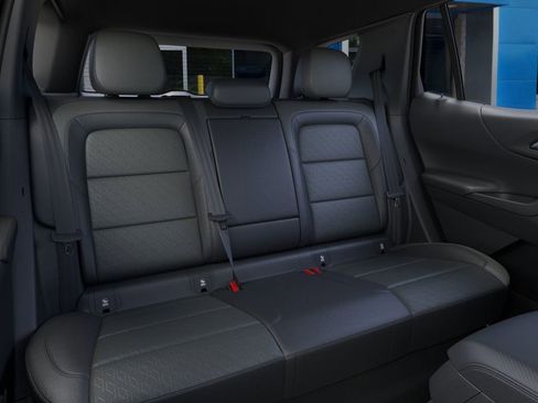 New 2025 Chevrolet Equinox LT w/ Convenience Package II image 17