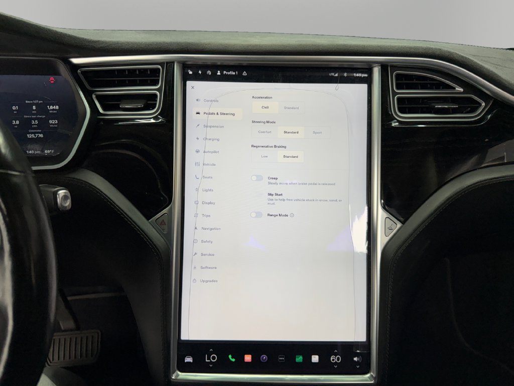 Used 2016 Tesla Model X 90D AWD/4WD image 22