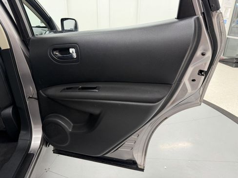 Used 2008 Nissan Rogue S image 29